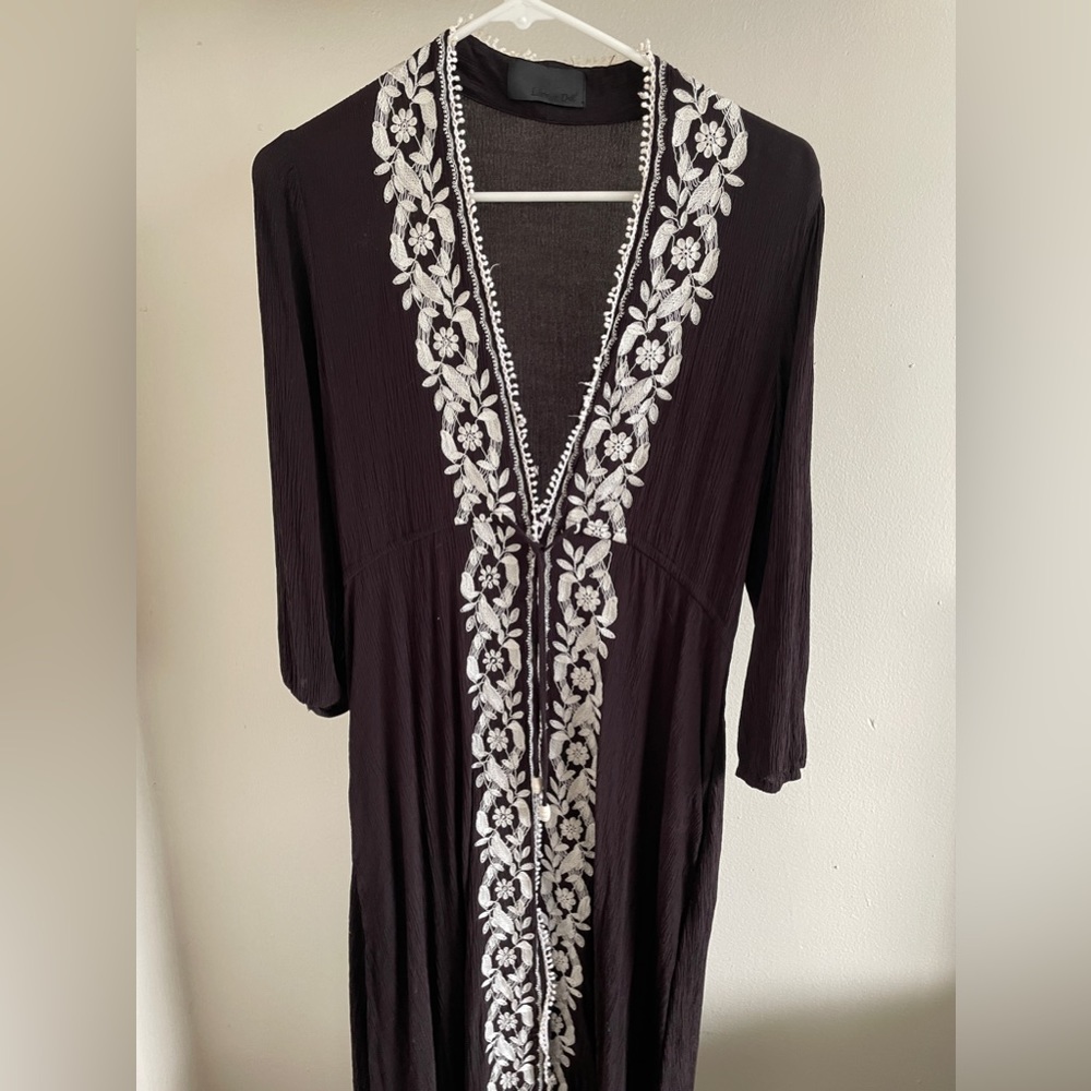 Line & Dot Embroidered Long Sleeve Maxi Dress Black